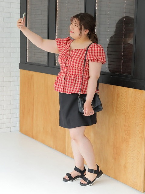 【Alinoma】大人綺麗！ラップスカート風 Aライン スカート　大きいサイズ レディースを使ったぽっちゃりコーディネート