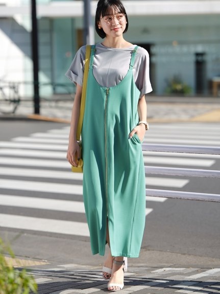 【Alinoma】大きいサイズ ファスナーデザインジャンパースカートを使ったぽっちゃりコーディネート