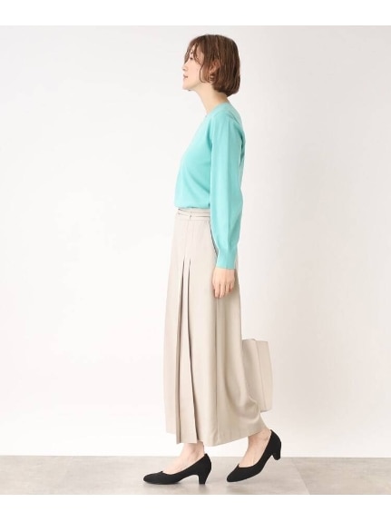 スカートの上品さとパンツのアクティブさを兼ね備えたスカートパンツ（クロップドパンツ）grove（グローブ）  02