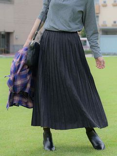 【新着】【WEB ・ 一部店舗限定】 スエード調 ロング プリーツ スカート　大きいサイズレディース