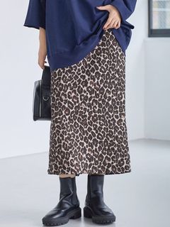 【23年冬新作】ヒョウ柄膨れジャガードタイトスカート / 大きいサイズ ラビアンジェ
