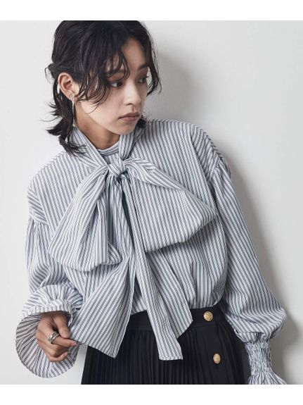 大きいサイズ ビッグリボン付き袖フリルストライプブラウス（シックスタイル）（シャツ・ブラウス）CHIC STYLE（シックスタイル）  43