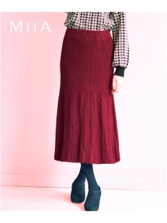 大きいサイズ　ニットロング丈スカート（MIIA）