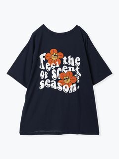 フラワーモチーフサガラ刺繍Tシャツ