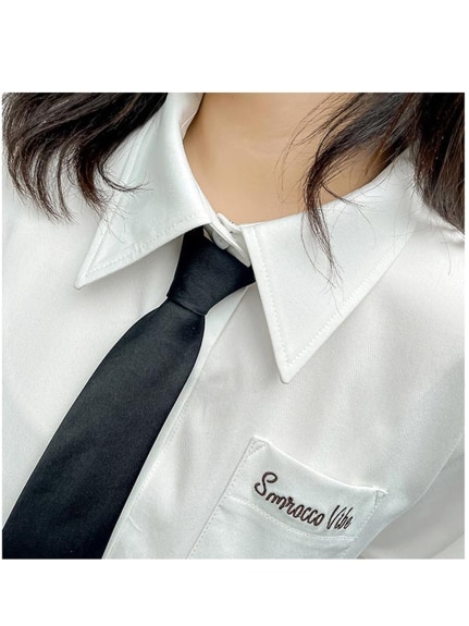 Alinoma】【LL-5L】取り外せるネクタイ付き！胸ロゴ刺繍 シャツ