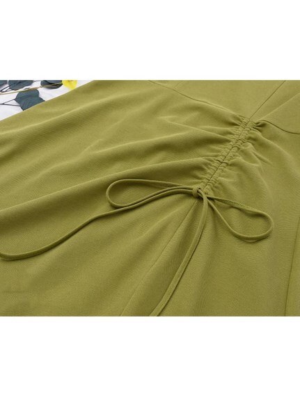 スカートのシャーリングデザインがおしゃれ！ひざ丈フレアワンピース　大きいサイズ レディース（ひざ丈ワンピース）sanmaru（サンマル）  16