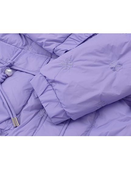 【新着】ニットの襟や四葉クローバー刺繍キルティングのキュートなダウンジャケット　大きいサイズレディース