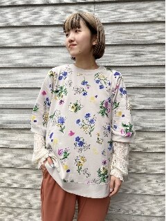 [大きいサイズ]suisai flowerプリント裏毛半袖トレーナー