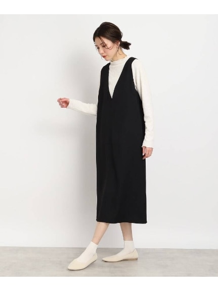 一枚でいろんなスタイルが楽しめる　深Vネックジャンパースカート（ジャンパースカート）SHOO･LA･RUE(Ladies)（シューラルー）  01