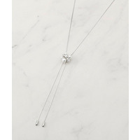 パール調ループタイネックレス