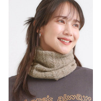 ベビーアルパカ混ケーブルスヌード