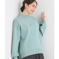 【洗える/毛玉レス】表面がきれいなハイネックバックスリットニット