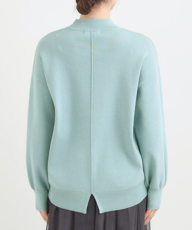 【洗える/毛玉レス】表面がきれいなハイネックバックスリットニット20