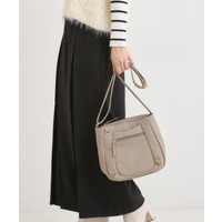 前ポケットショルダーバッグ