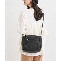 前ポケットショルダーバッグ