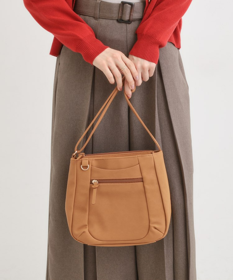 前ポケットショルダーバッグ4