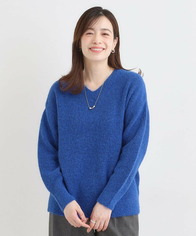 ふわふわVネックニット14