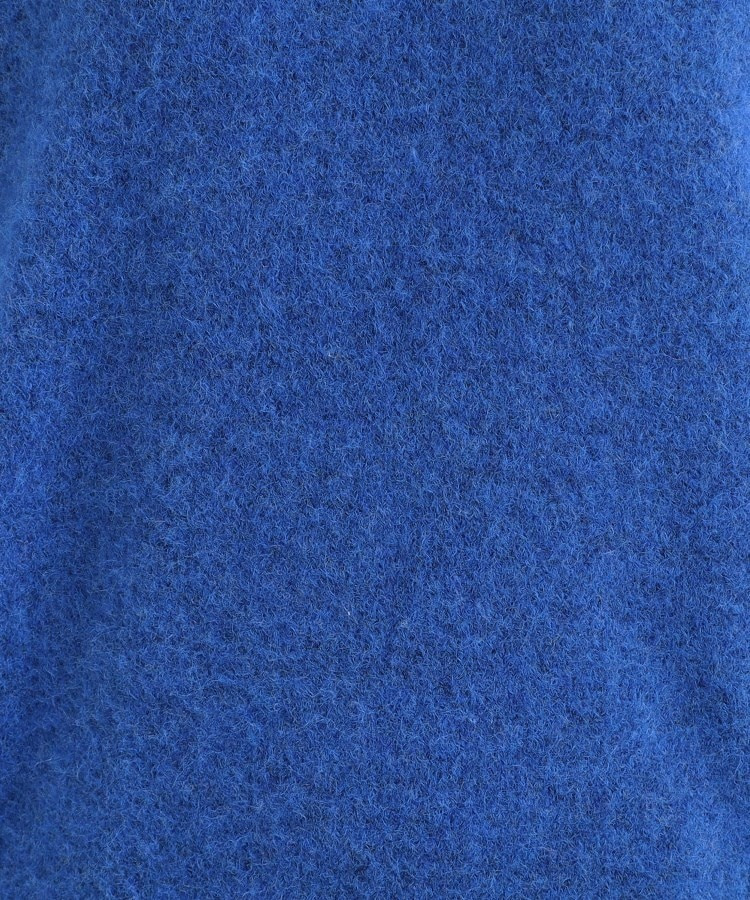 ふわふわVネックニット17