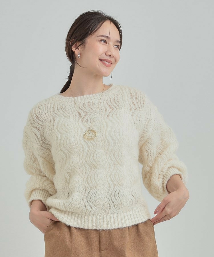 透かし編みニットトップス2