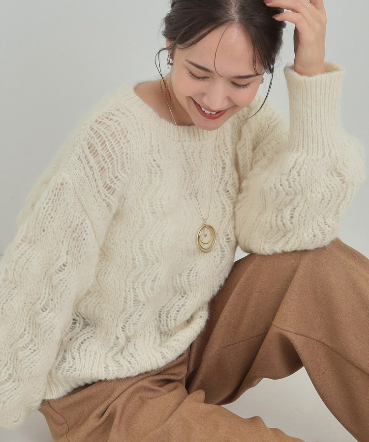 透かし編みニットトップス1