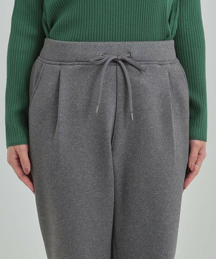 暖もちテーパードパンツ17