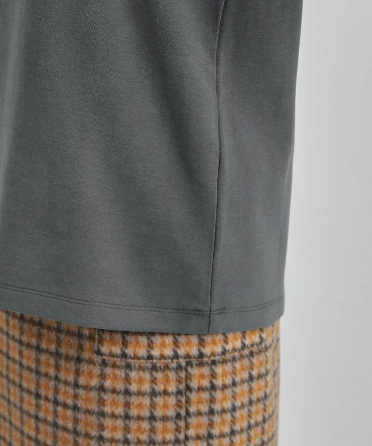 ロゴ刺繍ロンT19