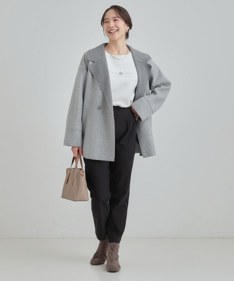 ロゴ刺繍ロンT4