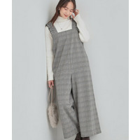 チェック柄フリルサロペット