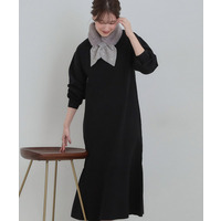 スタイルがすっきりに見える 裾マーメニットワンピース