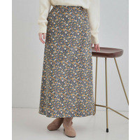 花柄スカート