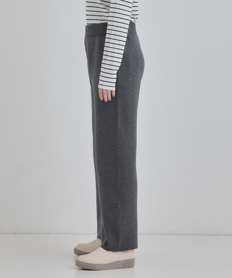 【洗える/毛玉レス】表面がきれいなストレートパンツ11