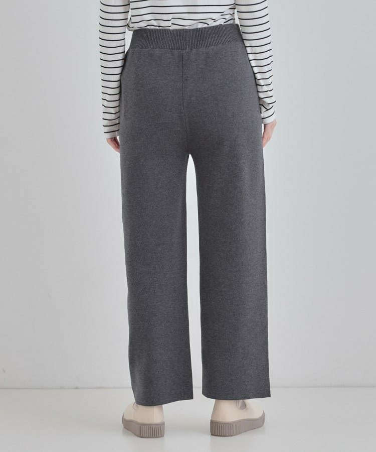 【洗える/毛玉レス】表面がきれいなストレートパンツ12