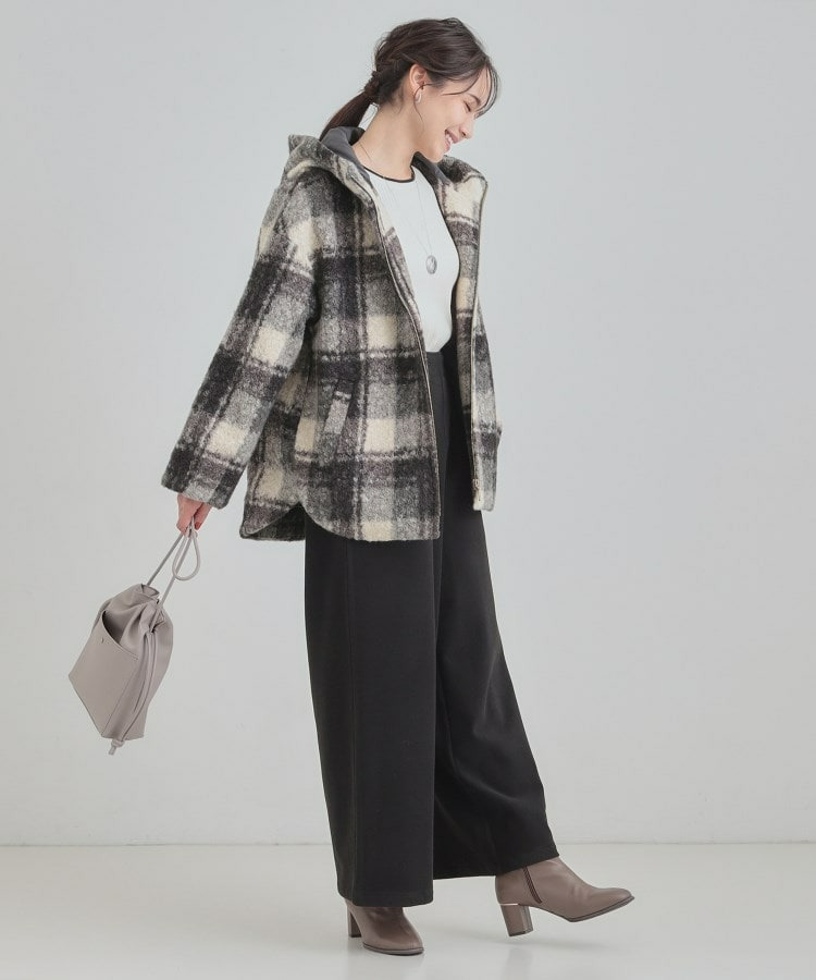 ブークレチェックフードコート4