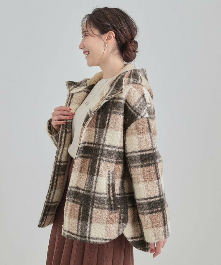 ブークレチェックフードコート7