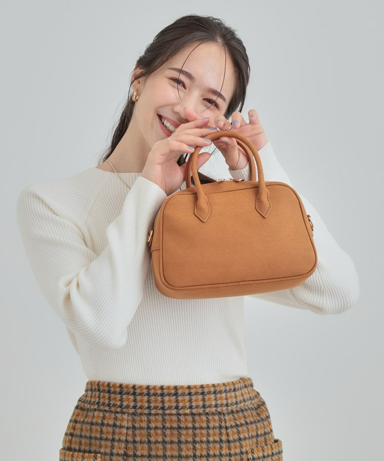 スエード調ボストンバッグ