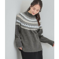 配色が大人かわいい　フェアアイル柄求心ニット