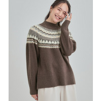 配色が大人かわいい　フェアアイル柄求心ニット