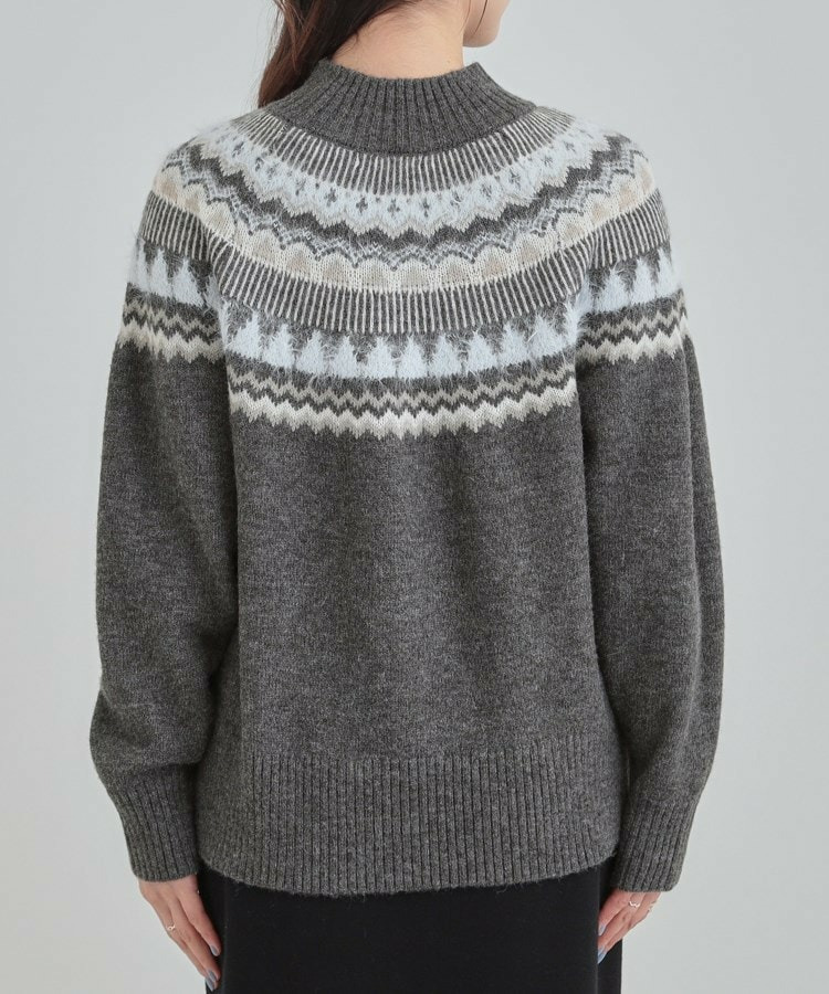 配色が大人かわいい フェアアイル柄求心ニット16