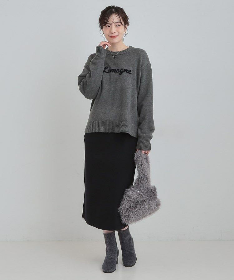 柔らかくフワフワした風合いがやみつきに スウェットライクロゴニット4