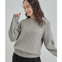 フェイクパールで上品見え ケーブルパール調ニット