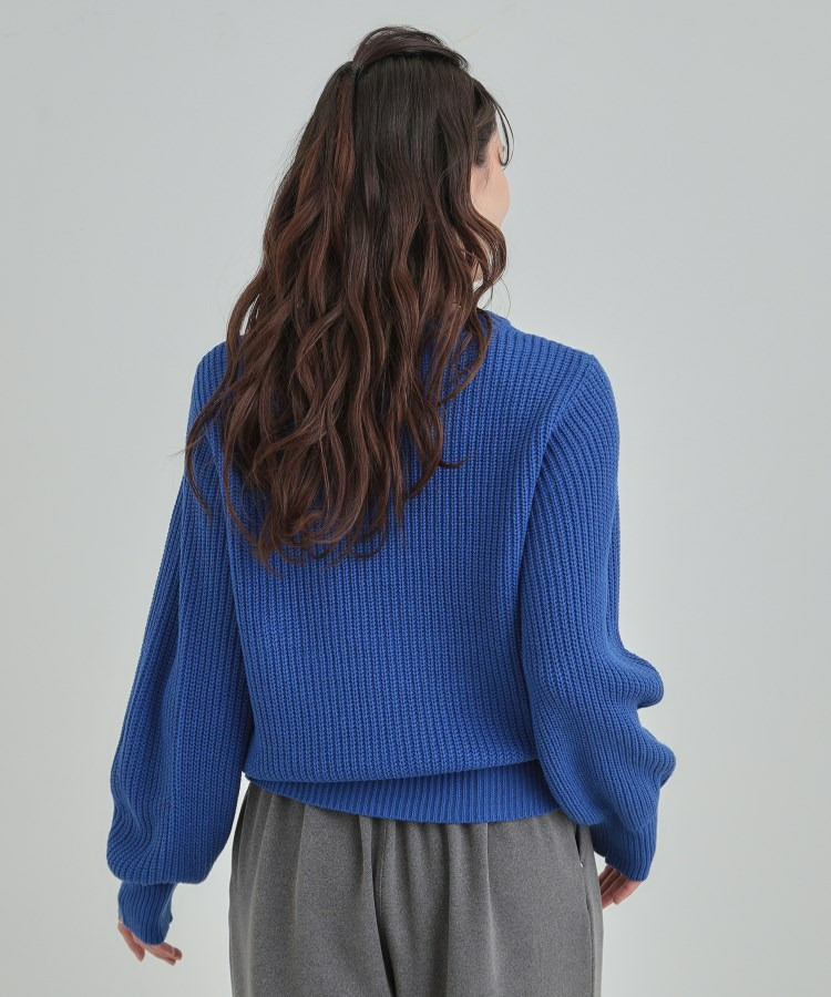 フェイクパールで上品見え ケーブルパール調ニット11