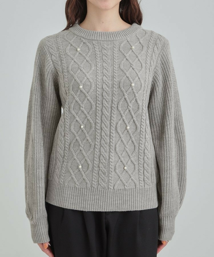 フェイクパールで上品見え ケーブルパール調ニット14