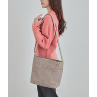 【8ポケット】フロント切替 ショルダーバッグ