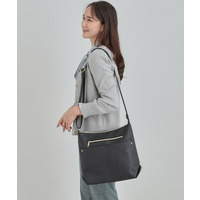 フロントWポケットショルダーバッグ