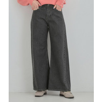 【SHOO・LA・RUE DENIM】体型カバーにも バギーワイドパンツ