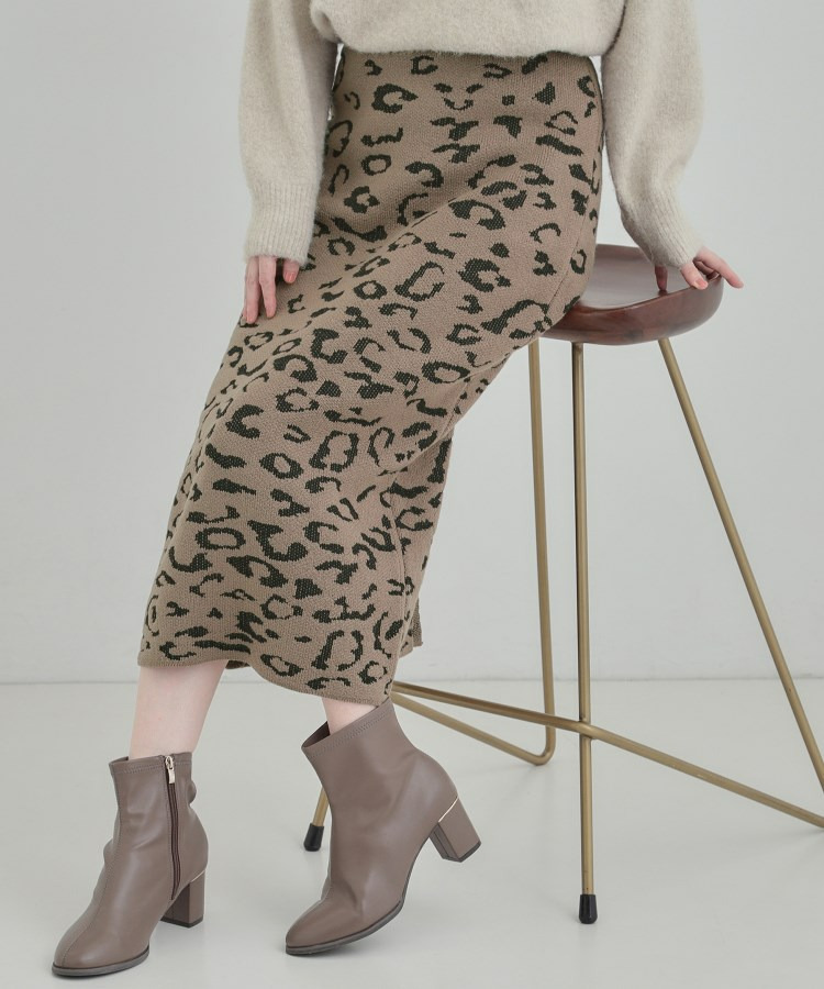 【S-LL】シンプルコーデが惹き立つ レオパード柄ニットナロースカート