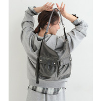 ダブルポケットワンショルダーバッグ