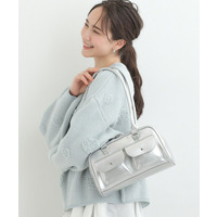 フラップポケット横長ボストンバッグ