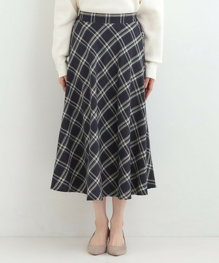 【S-LL】立体感が際立つ モールチェックフレアスカート10