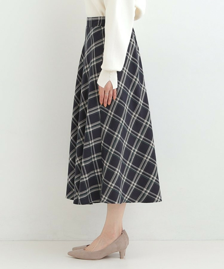 【S-LL】立体感が際立つ モールチェックフレアスカート11